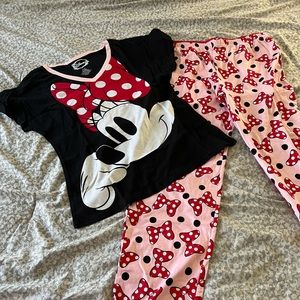 Disney Minnie Mouse Pajama Set